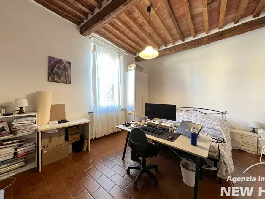 Immagine 10 di Appartamento in vendita  a Pisa