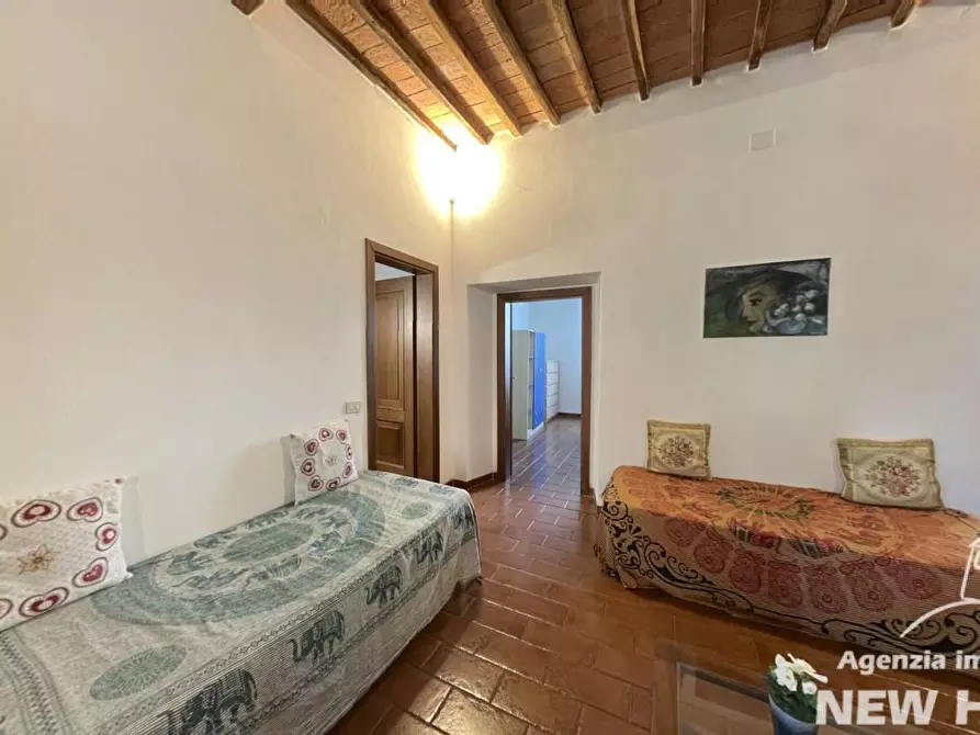 Immagine 26 di Appartamento in vendita  a Pisa