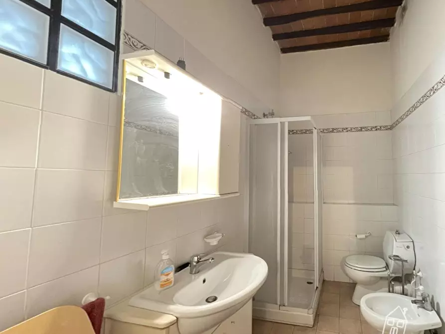 Immagine 16 di Appartamento in vendita  a Pisa