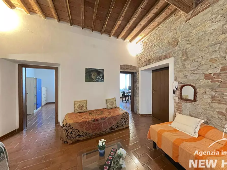 Immagine 22 di Appartamento in vendita  a Pisa