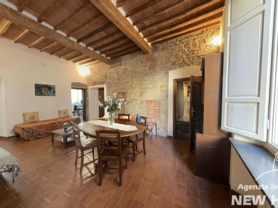 Immagine 9 di Appartamento in vendita  a Pisa