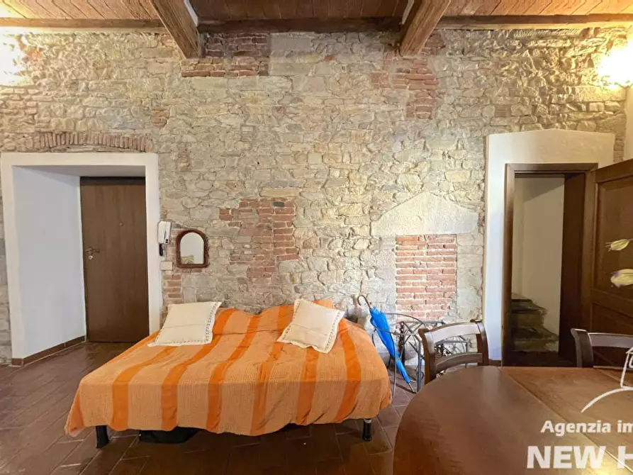 Immagine 23 di Appartamento in vendita  a Pisa