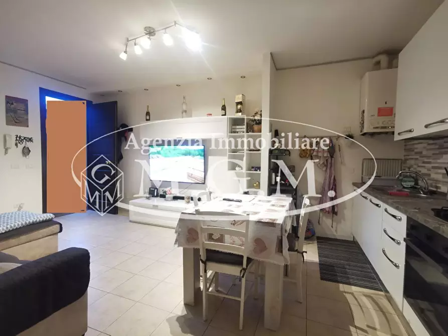 Immagine 3 di Appartamento in vendita  a Santa Maria A Monte