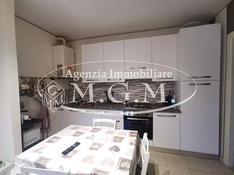 Immagine 4 di Appartamento in vendita  a Santa Maria A Monte