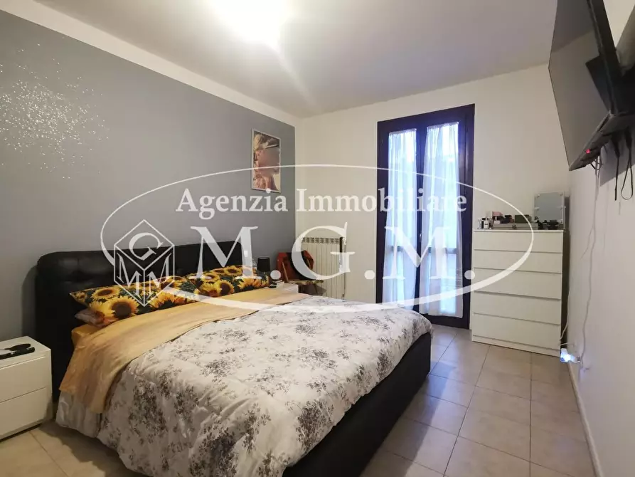 Immagine 5 di Appartamento in vendita  a Santa Maria A Monte