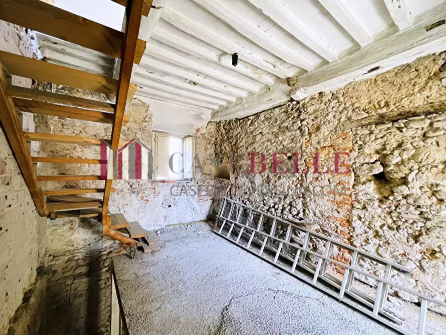 casa indipendente in vendita a Camaiore