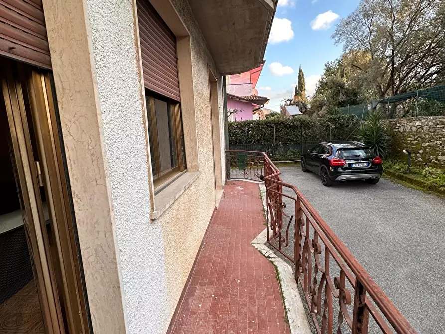 Immagine 7 di Appartamento in vendita  a Massa