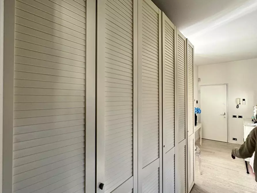 Immagine 6 di Appartamento in vendita  a Massa