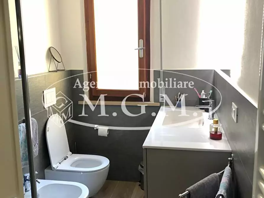 Immagine 24 di Appartamento in vendita  a Santa Maria A Monte