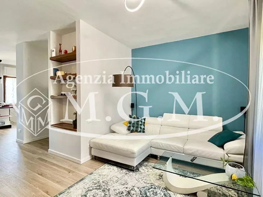 Immagine 29 di Appartamento in vendita  a Santa Maria A Monte