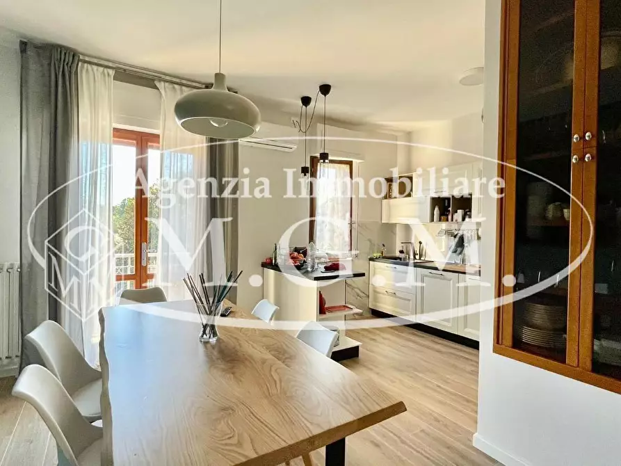 Immagine 27 di Appartamento in vendita  a Santa Maria A Monte