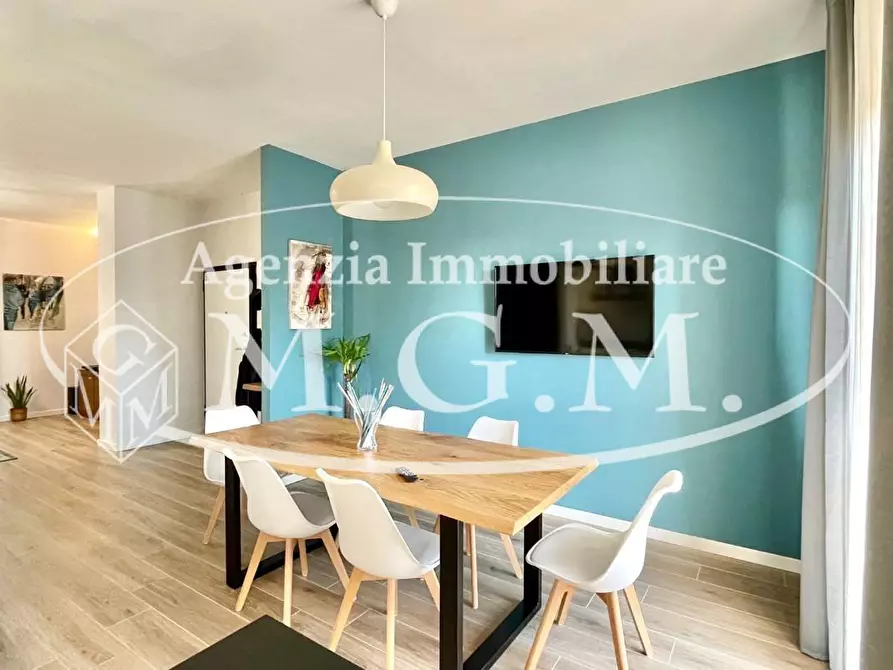 Immagine 28 di Appartamento in vendita  a Santa Maria A Monte