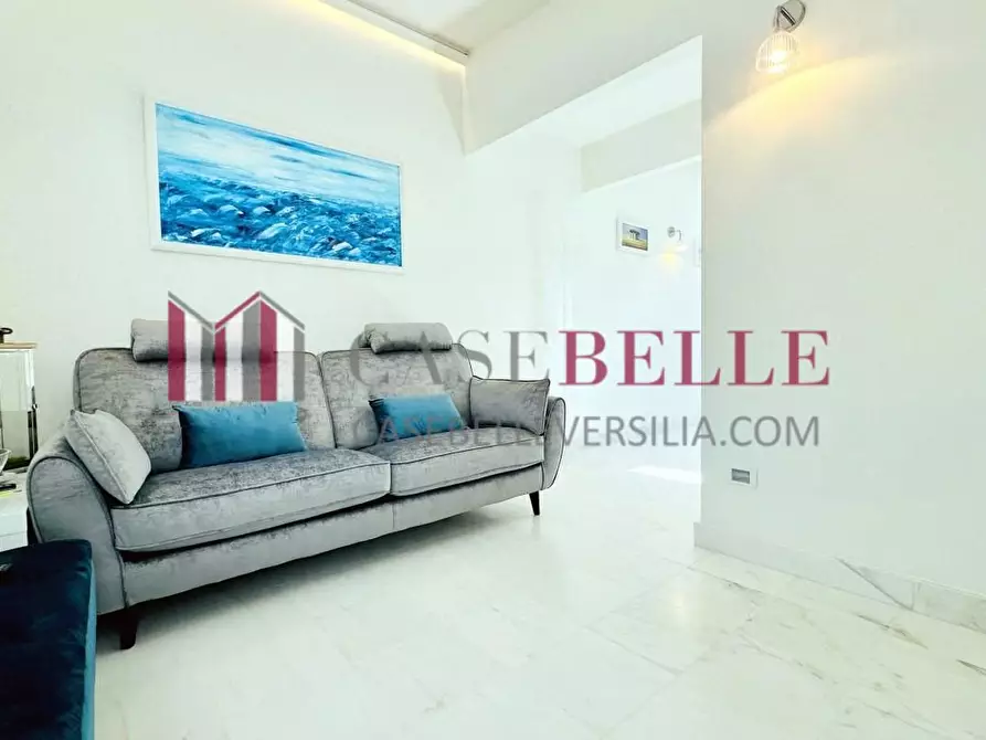 Immagine 2 di Appartamento in affitto  a Forte Dei Marmi