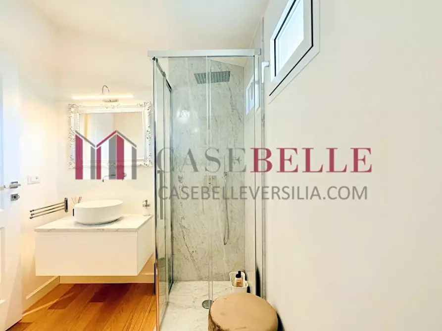 Immagine 17 di Appartamento in affitto  a Forte Dei Marmi