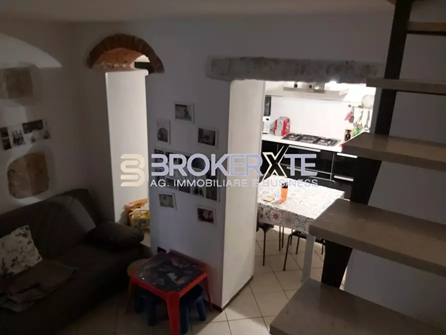 Immagine 13 di Porzione di casa in vendita  a Carrara