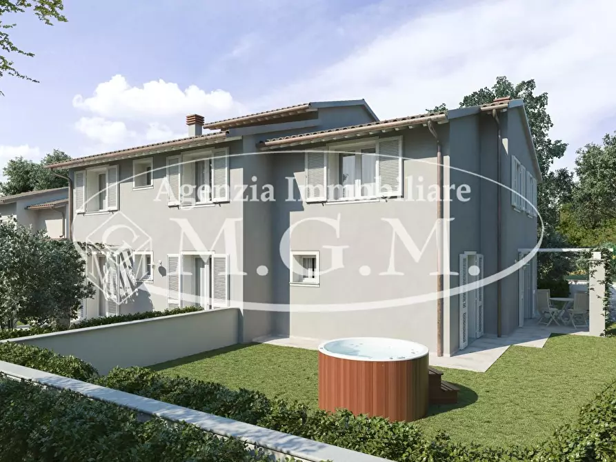 Immagine 43 di Casa trifamiliare in vendita  a Calcinaia