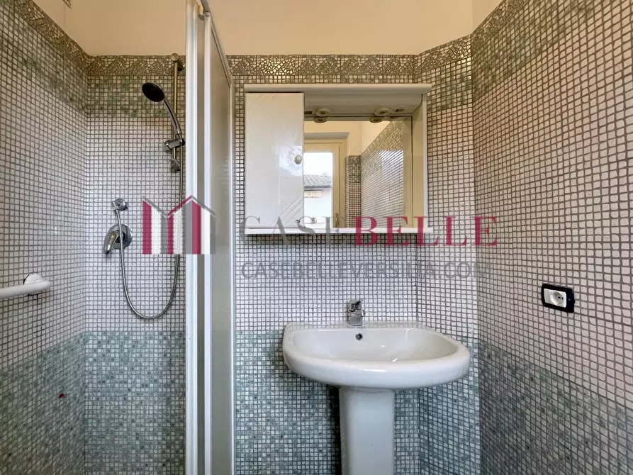 Immagine 61 di Villa in vendita  a Camaiore