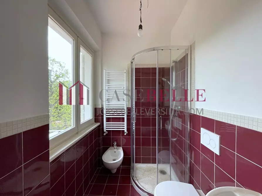 Immagine 40 di Villa in vendita  a Camaiore