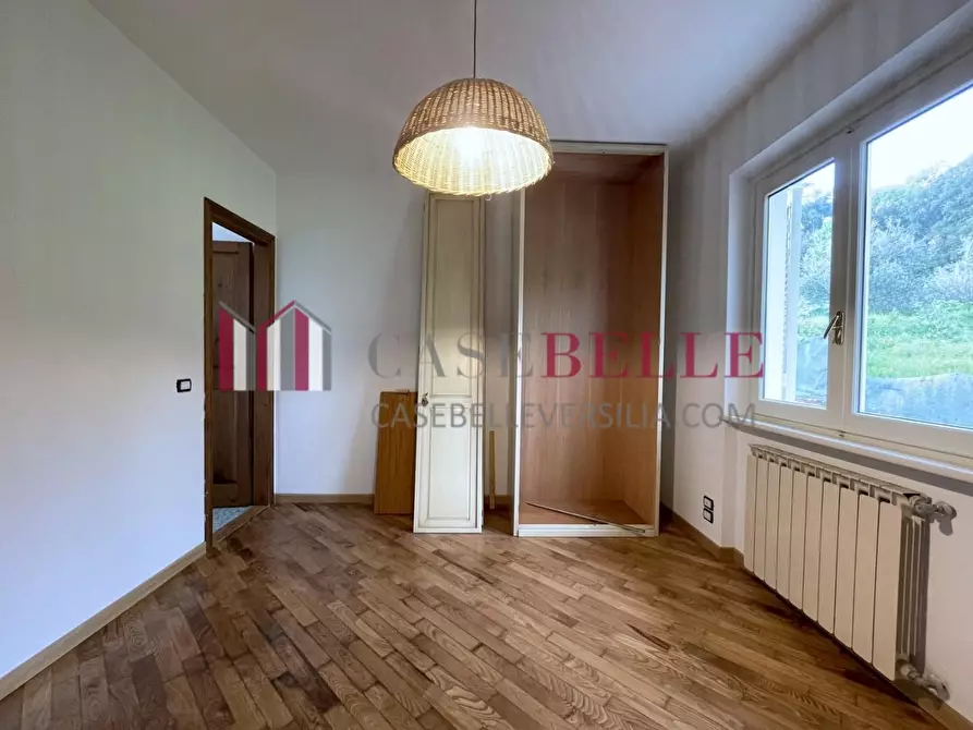 Immagine 58 di Villa in vendita  a Camaiore