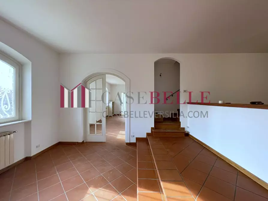Immagine 22 di Villa in vendita  a Camaiore