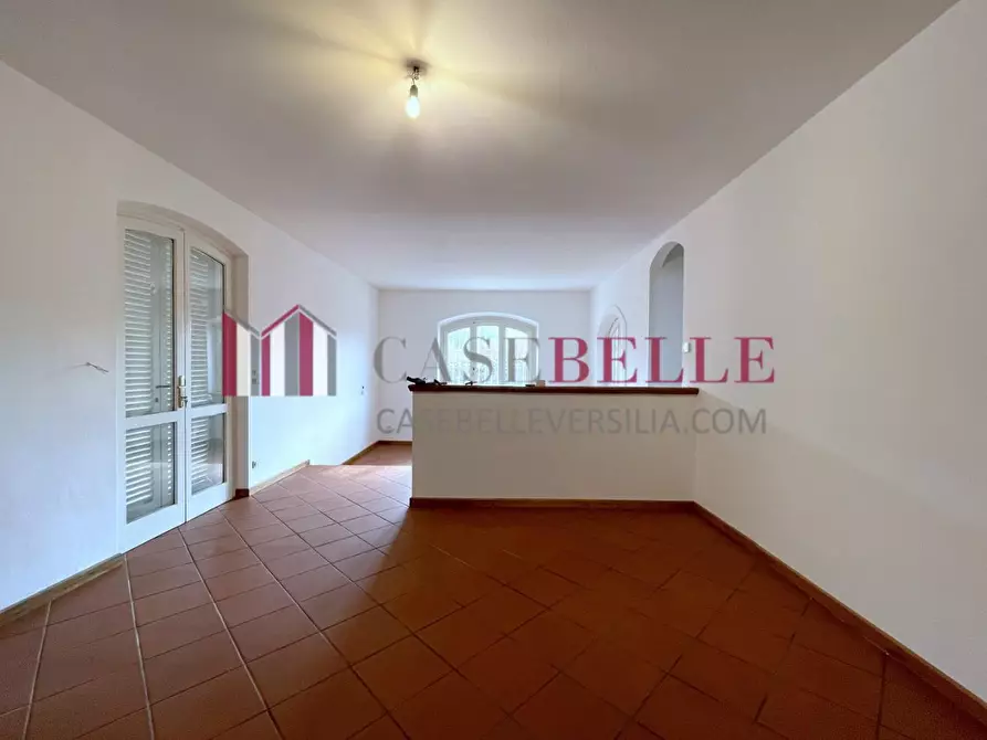 Immagine 25 di Villa in vendita  a Camaiore