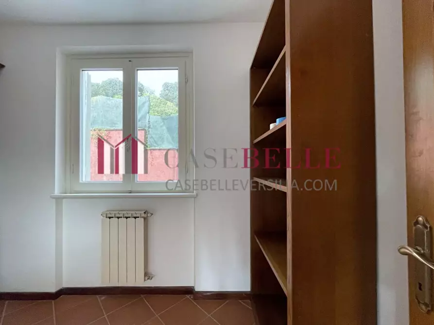 Immagine 10 di Villa in vendita  a Camaiore