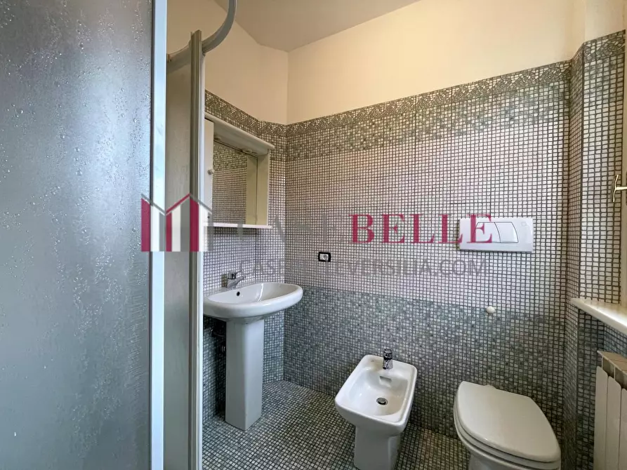 Immagine 60 di Villa in vendita  a Camaiore