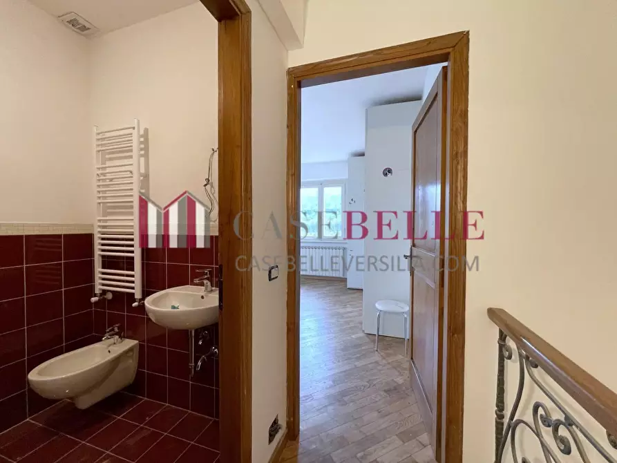 Immagine 43 di Villa in vendita  a Camaiore