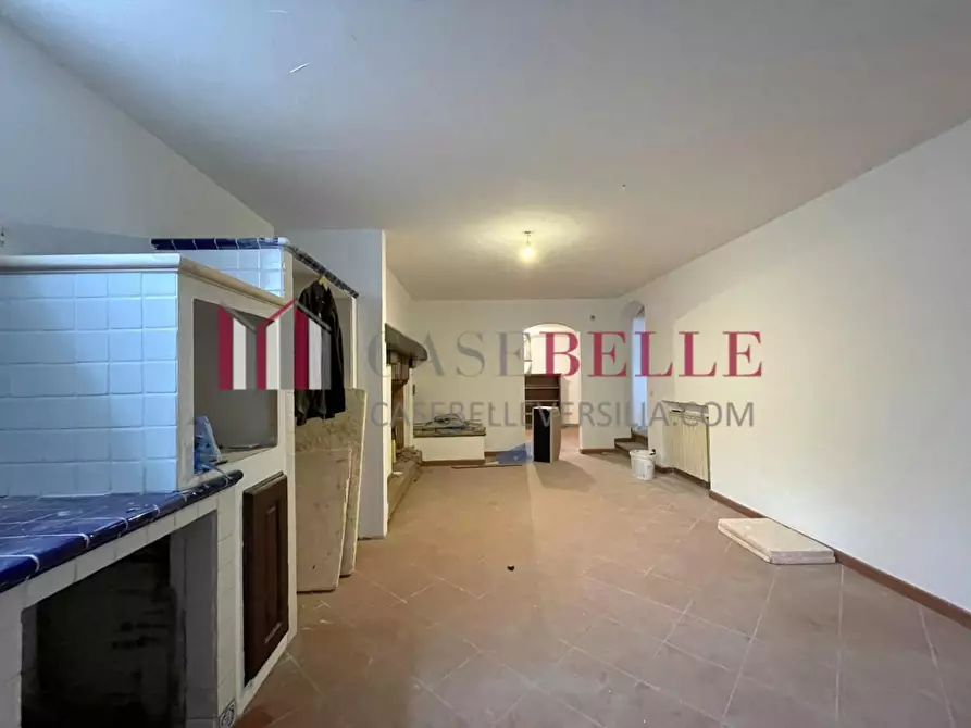 Immagine 90 di Villa in vendita  a Camaiore