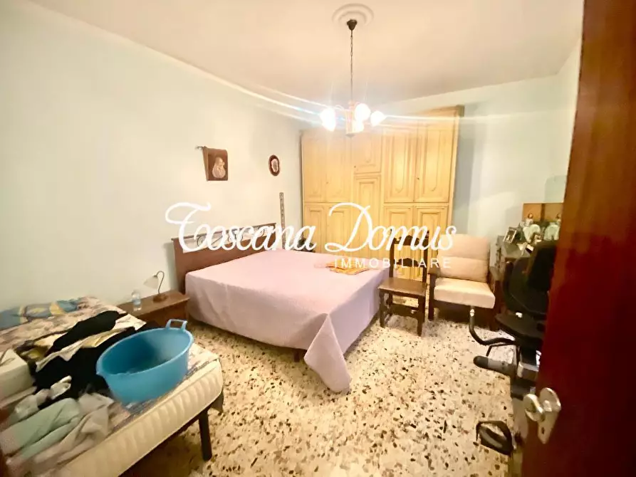 Immagine 6 di Appartamento in vendita  a Siena