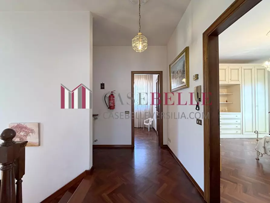 Immagine 40 di Casa indipendente in vendita  a Camaiore