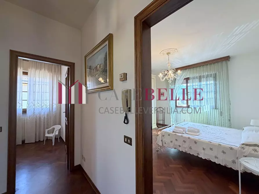 Immagine 41 di Casa indipendente in vendita  a Camaiore