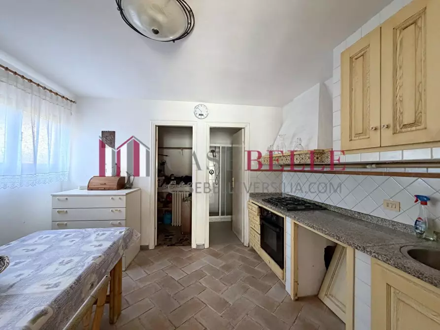 Immagine 58 di Casa indipendente in vendita  a Camaiore