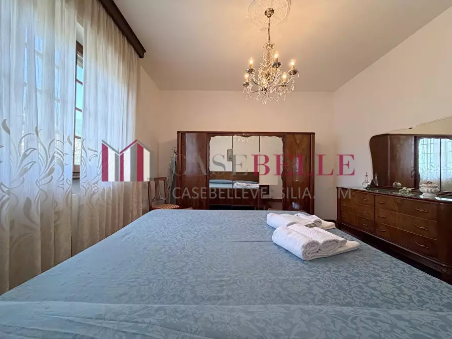 Immagine 34 di Casa indipendente in vendita  a Camaiore