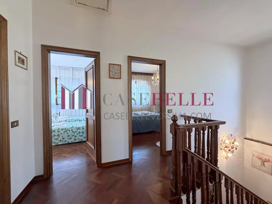 Immagine 51 di Casa indipendente in vendita  a Camaiore