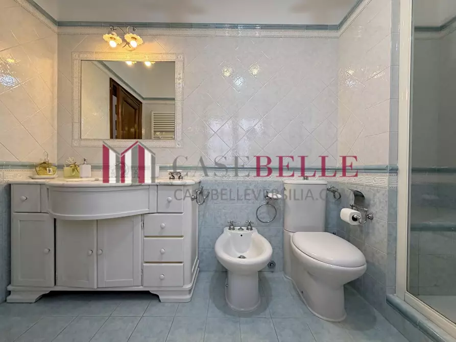 Immagine 6 di Casa indipendente in vendita  a Camaiore
