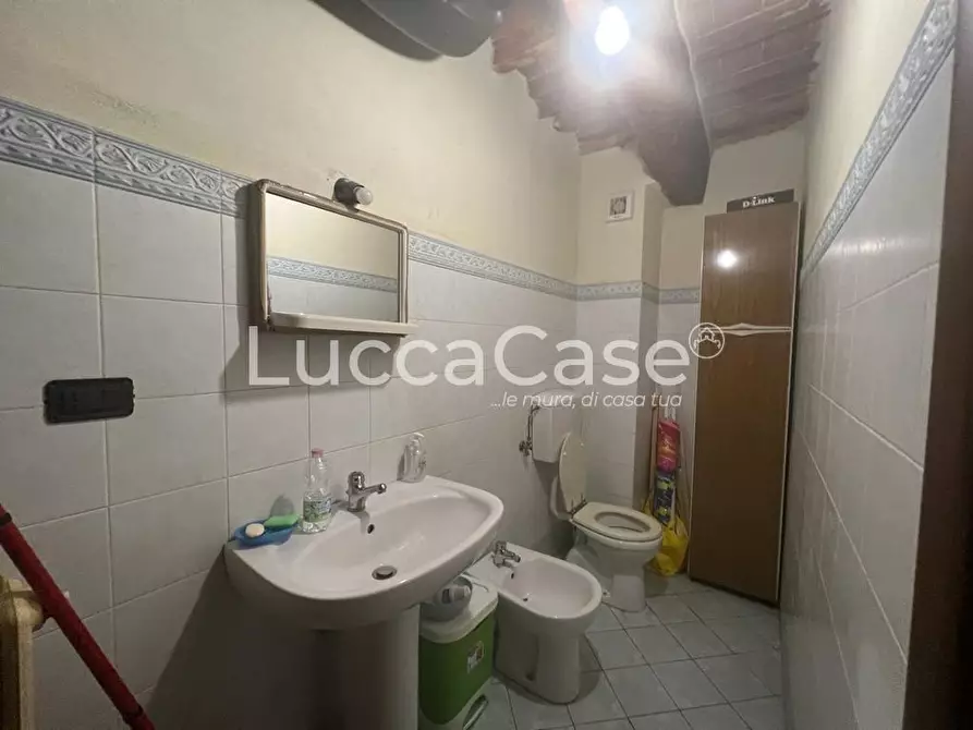 Immagine 3 di Terratetto in vendita  a Lucca