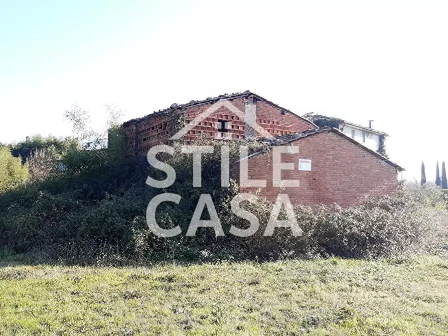 Immagine 2 di Casa colonica in vendita  a Castelfranco Di Sotto