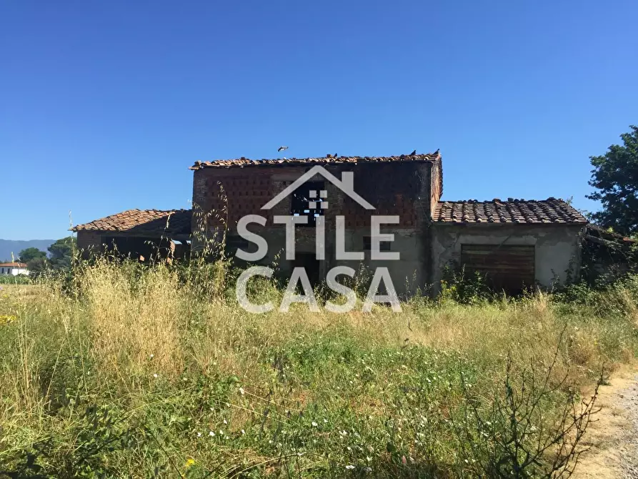 Immagine 10 di Casa colonica in vendita  a Castelfranco Di Sotto
