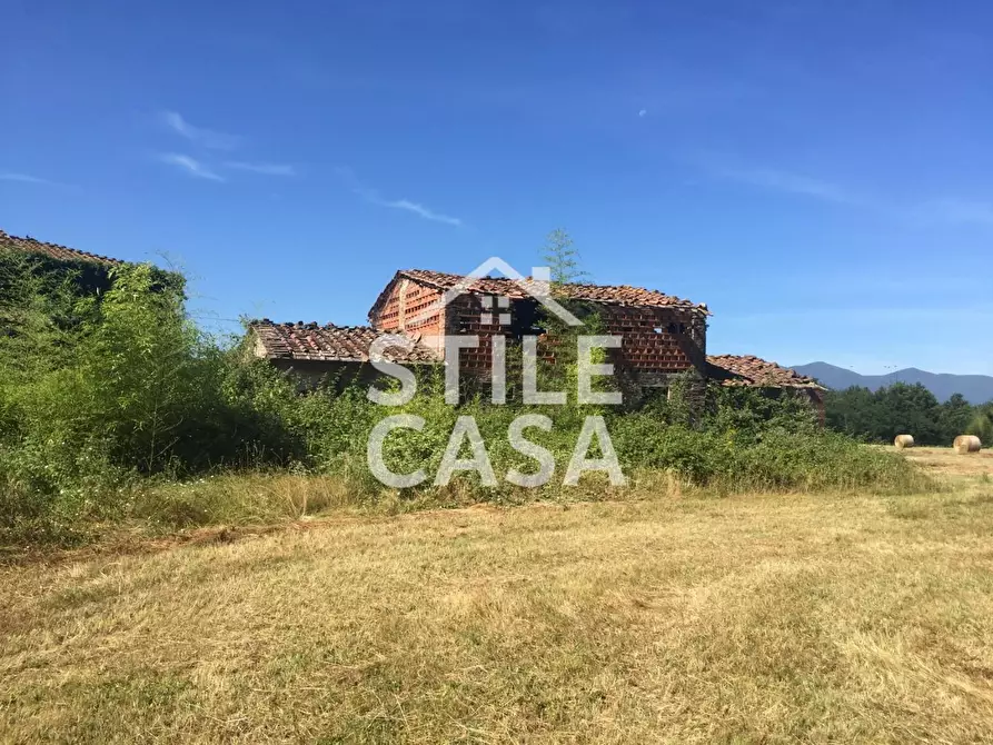 Immagine 14 di Casa colonica in vendita  a Castelfranco Di Sotto