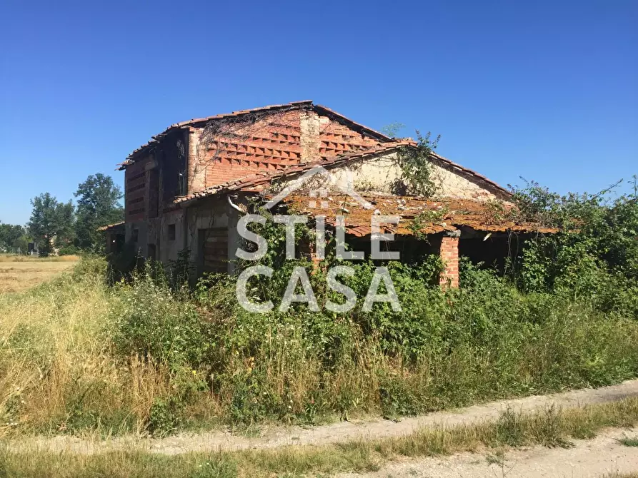 Immagine 11 di Casa colonica in vendita  a Castelfranco Di Sotto