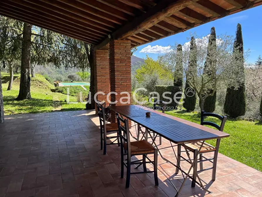 Immagine 3 di Rustico / casale in vendita  a Pescaglia