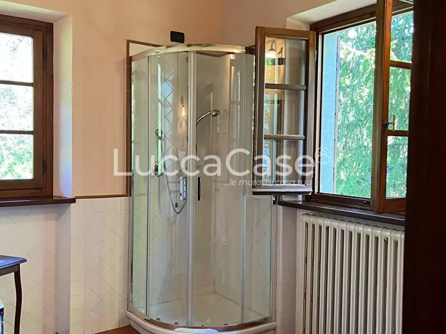 Immagine 39 di Rustico / casale in vendita  a Pescaglia