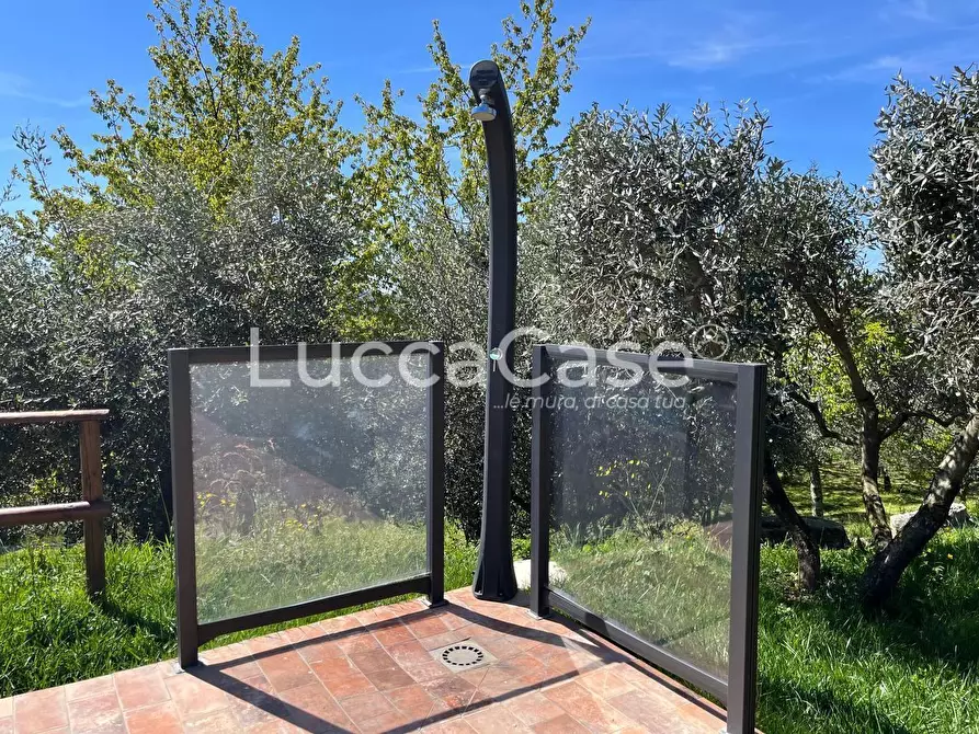 Immagine 43 di Rustico / casale in vendita  a Pescaglia