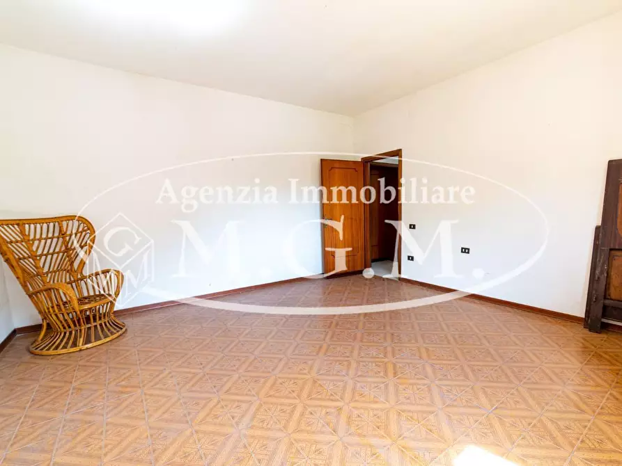 Immagine 23 di Casa colonica in vendita  a San Miniato