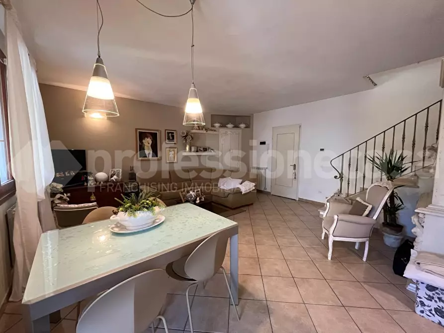 Immagine 3 di Appartamento in vendita  a Ponsacco