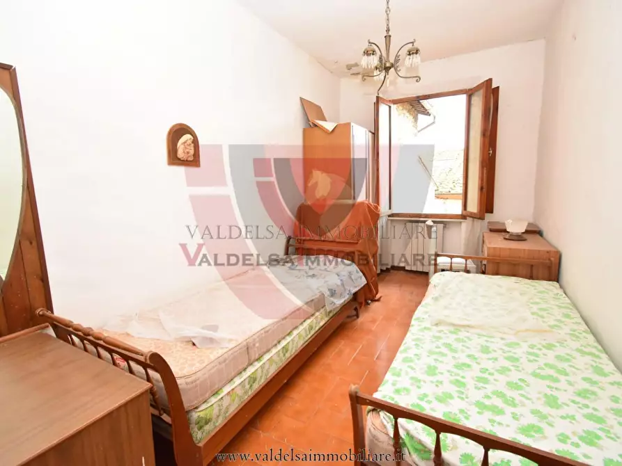 Immagine 21 di Appartamento in vendita  a Monteriggioni