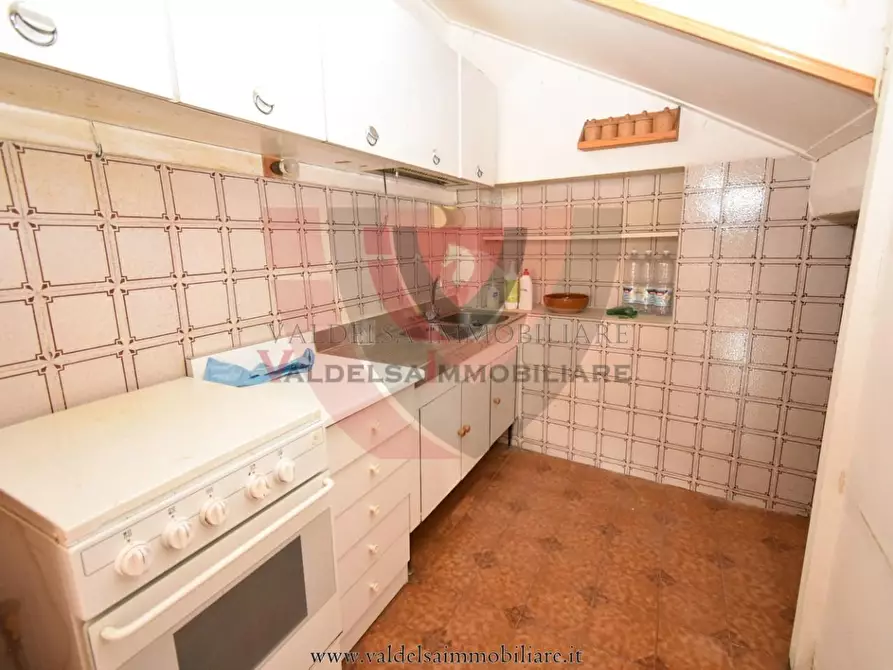 Immagine 13 di Appartamento in vendita  a Monteriggioni