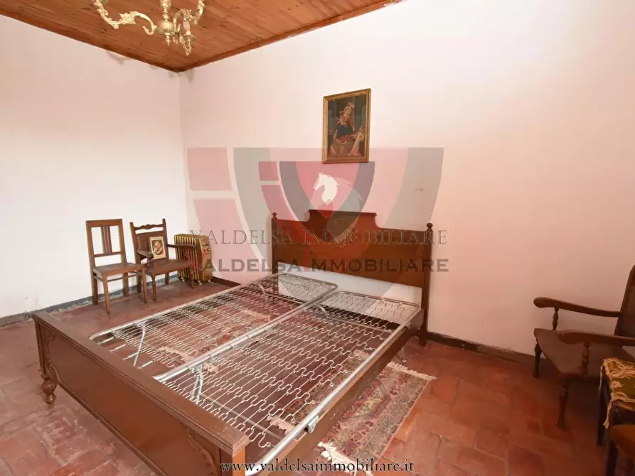 Immagine 23 di Appartamento in vendita  a Monteriggioni