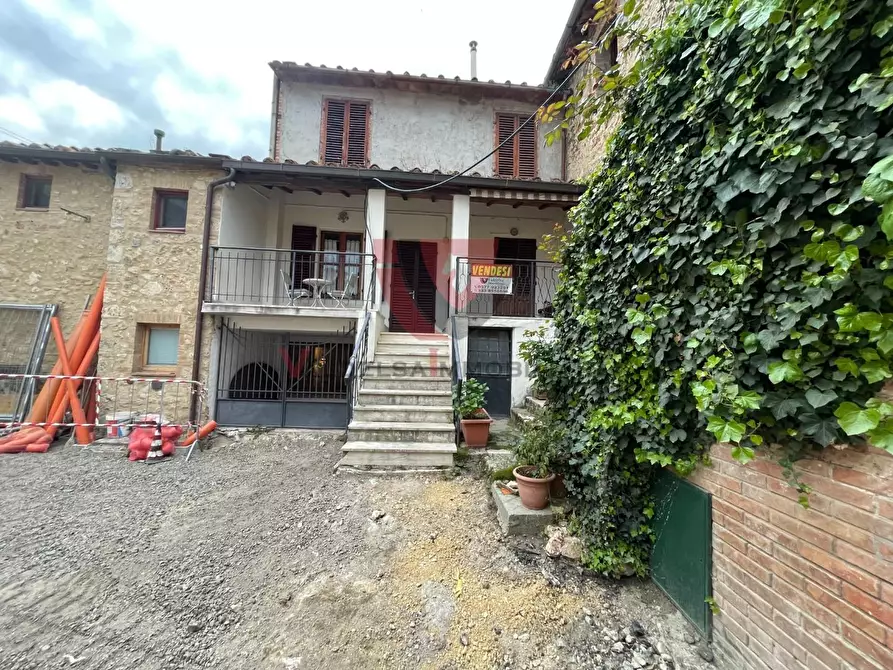 Immagine 30 di Appartamento in vendita  a Monteriggioni